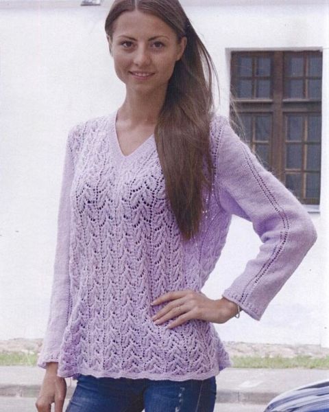 Pull avec Point Feuilles au Tricot