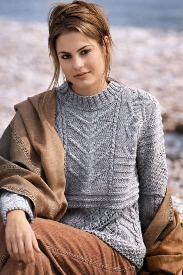 Pull avec combinaison de points