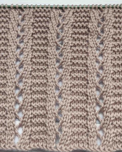 Point Ajouré au Tricot