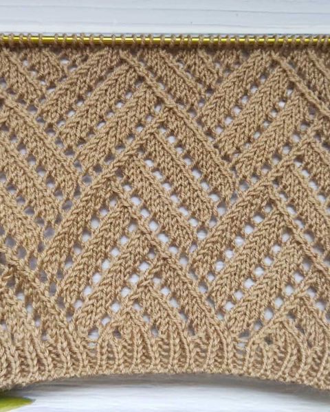 Point Ajouré au Tricot
