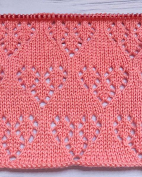 Point Coeur Ajouré au Tricot