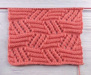 Point de Damier Ajouré au Tricot