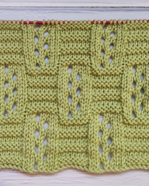 Point de Damier Ajouré au Tricot