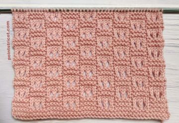 Point de Damier Ajouré au Tricot