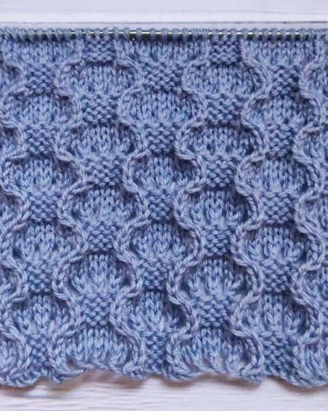 Point de Damier Ajouré au Tricot