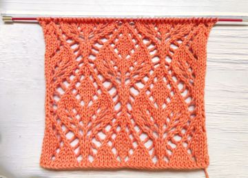 Point de Feuilles Ajourées au Tricot