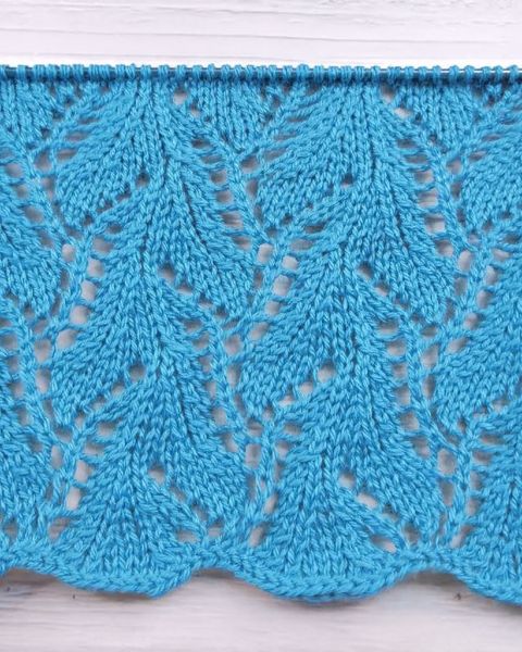 Point Feuilles Ajourées au Tricot