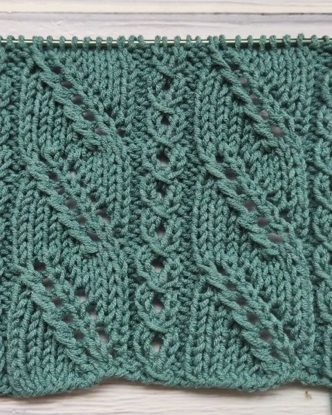 Point Feuilles au Tricot