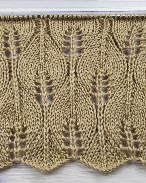 Point Feuilles au Tricot