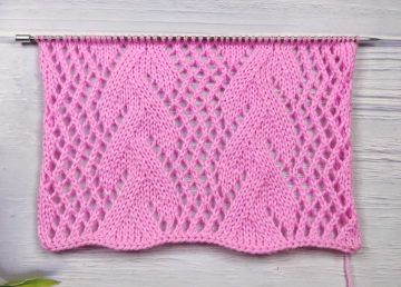 Point de Feuilles Ajourées au Tricot