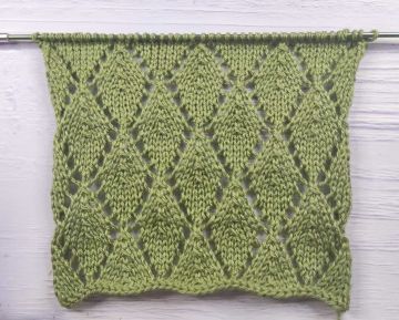 Point à Losanges Ajourés au Tricot