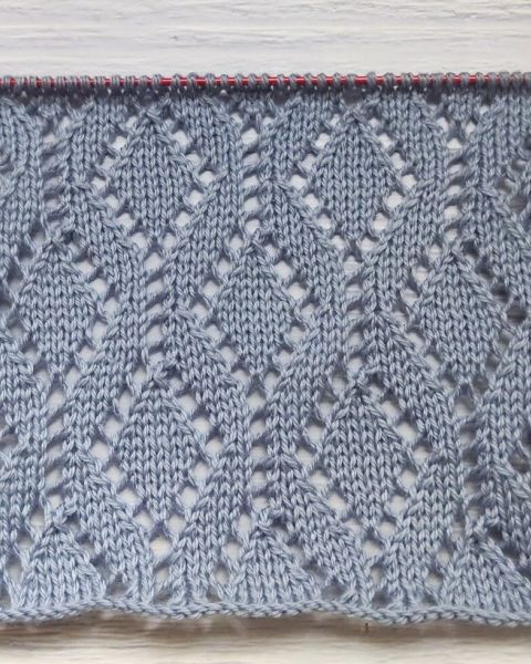 Point à Losanges Ajourés au Tricot