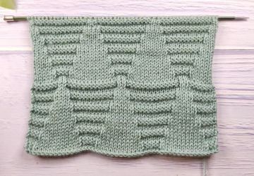Point de Triangles en Relief au Tricot