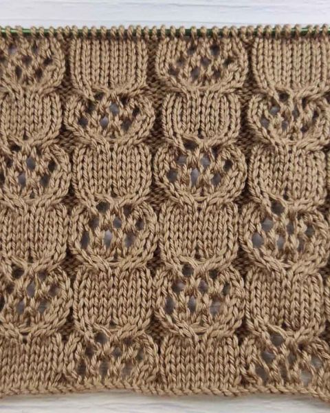 Point Torsades Ajourées au Tricot