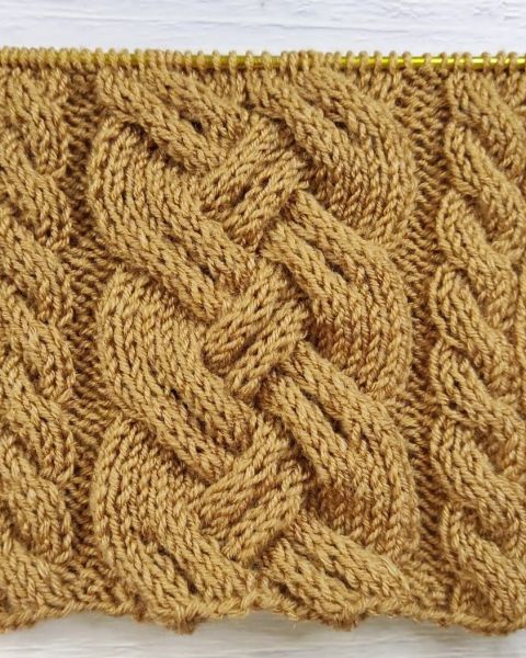 Point Torsadé au Tricot