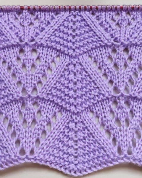 Point Ajouré en Vagues au Tricot
