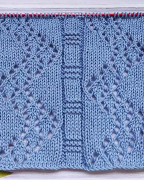 Point Ajouré en zigzag au Tricot