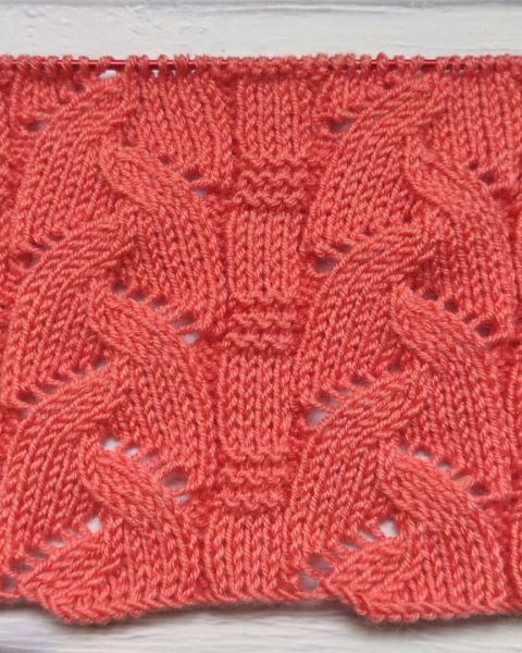 Point Ajouré en zigzag au Tricot